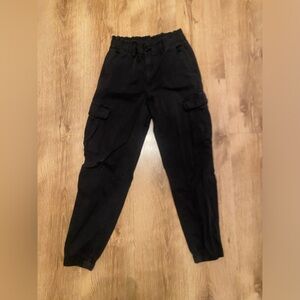 Women’s American Eagle cargo pants